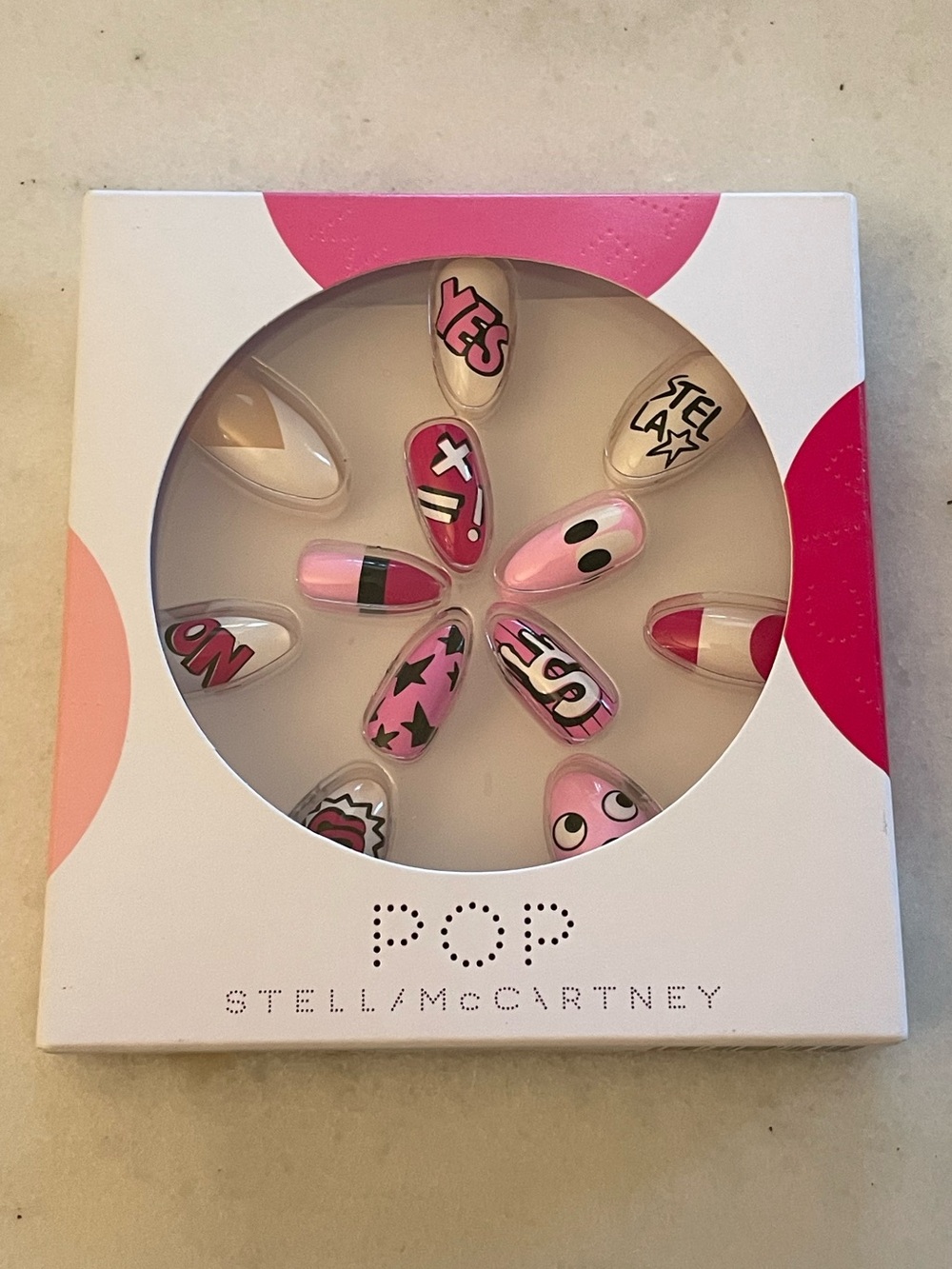 ✨FREE GIFT✨Stella McCartney Kids Pink Pop Decorative Nail Set